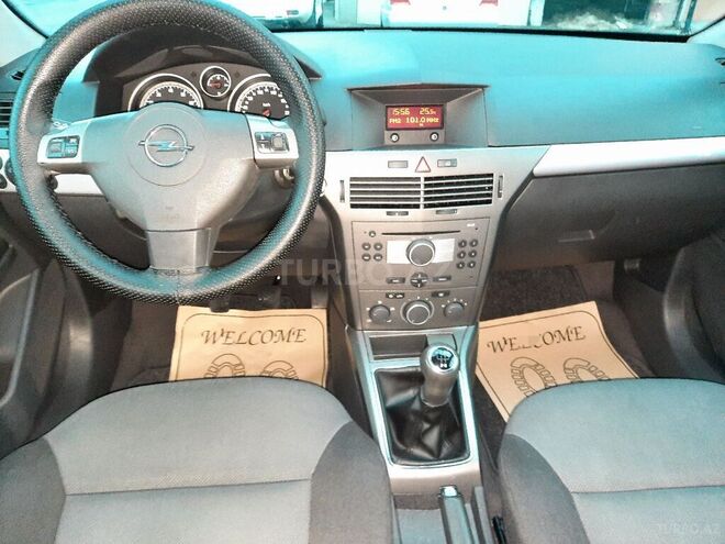Opel Astra 2005, 238,000 km - 1.4 l - Bakı