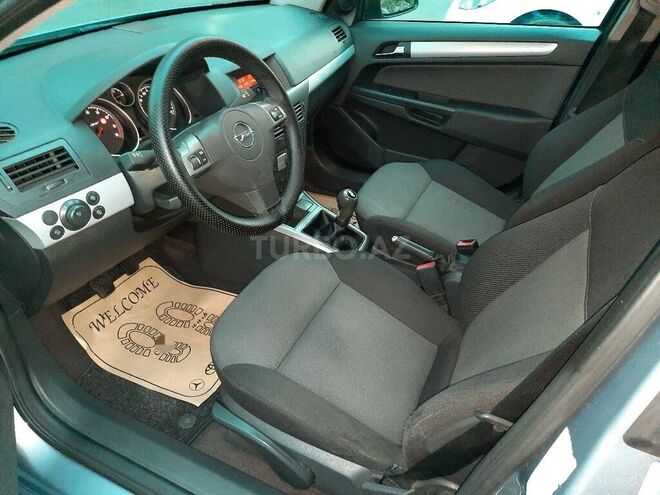 Opel Astra 2005, 238,000 km - 1.4 l - Bakı