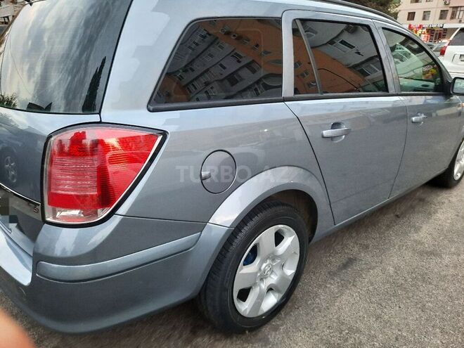 Opel Astra 2005, 238,000 km - 1.4 l - Bakı