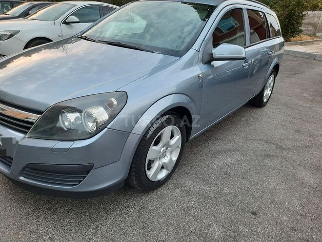Opel Astra 2005, 238,000 km - 1.4 l - Bakı