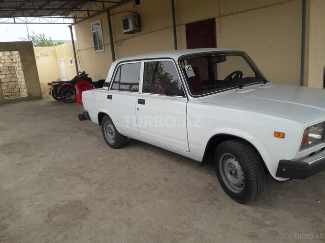 LADA (VAZ) 2107 2005, 32,000 km - 1.5 l - Neftçala