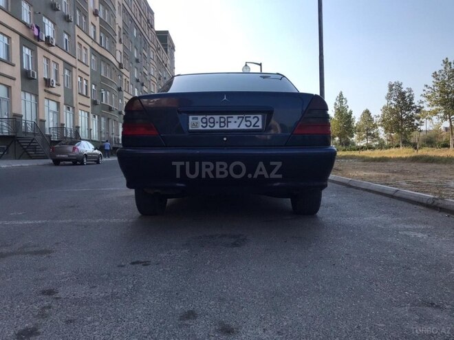 Mercedes C 180 1997, 297,000 km - 1.8 l - Bakı