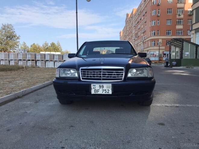 Mercedes C 180 1997, 297,000 km - 1.8 l - Bakı