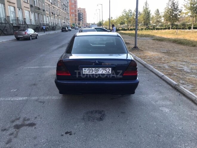 Mercedes C 180 1997, 297,000 km - 1.8 l - Bakı