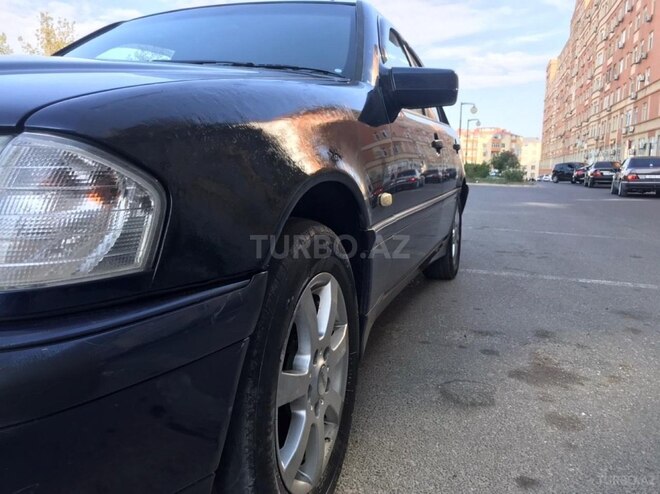 Mercedes C 180 1997, 297,000 km - 1.8 l - Bakı