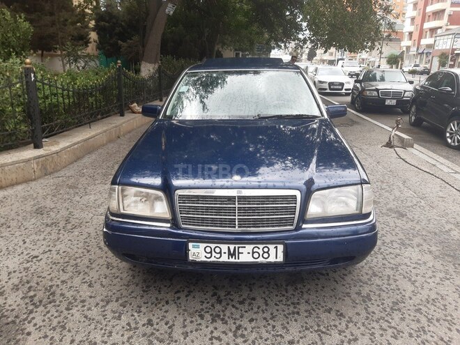 Mercedes C 220 1994, 213,000 km - 2.2 l - Bakı