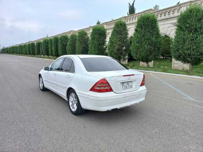 Mercedes C 240 2001, 200,300 km - 2.4 л - Gəncə