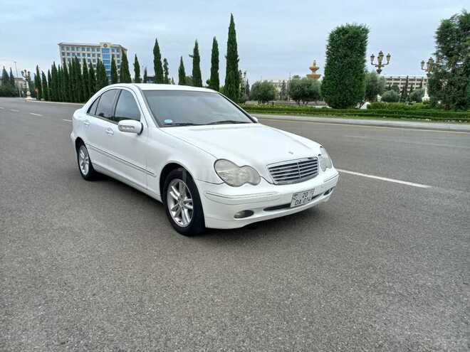 Mercedes C 240 2001, 200,300 km - 2.4 л - Gəncə
