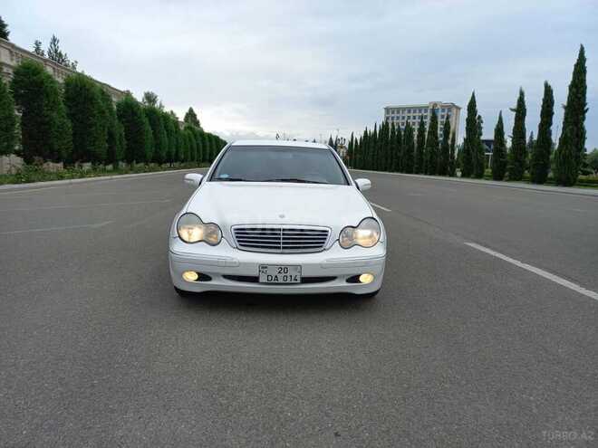 Mercedes C 240 2001, 200,300 km - 2.4 л - Gəncə