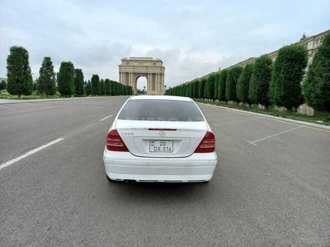 Mercedes C 240 2001, 200,300 km - 2.4 л - Gəncə