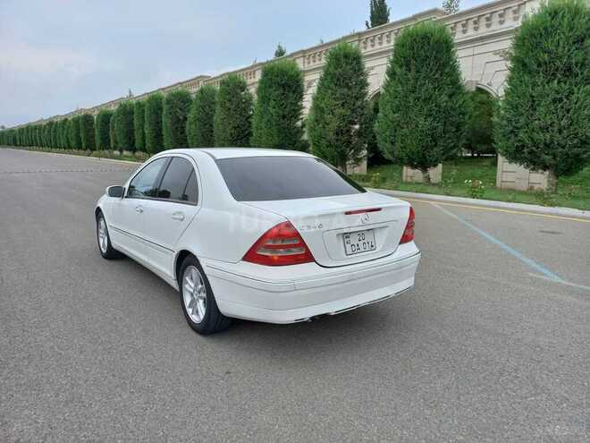 Mercedes C 240 2001, 200,300 km - 2.4 л - Gəncə