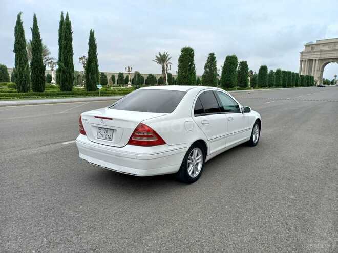 Mercedes C 240 2001, 200,300 km - 2.4 л - Gəncə