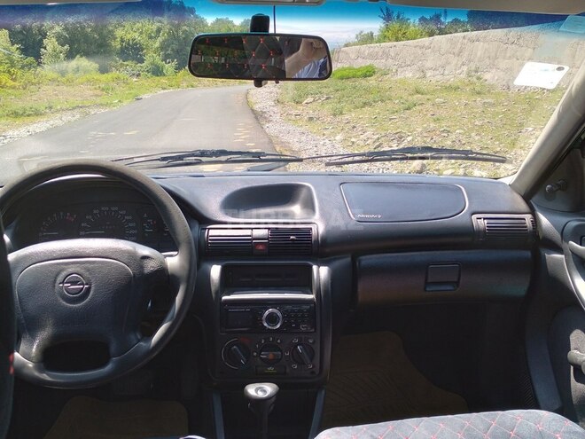 Opel Astra 1997, 440,000 km - 1.6 l - Oğuz