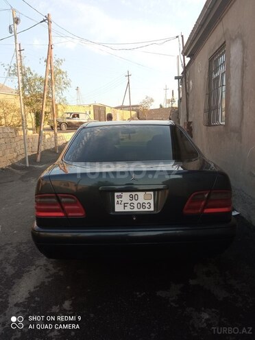 Mercedes E 200 1997, 392,000 km - 2.0 л - Bakı