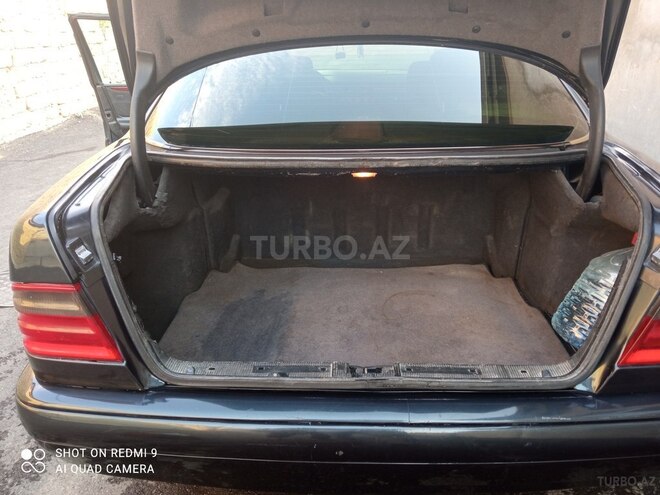 Mercedes E 200 1997, 392,000 km - 2.0 л - Bakı