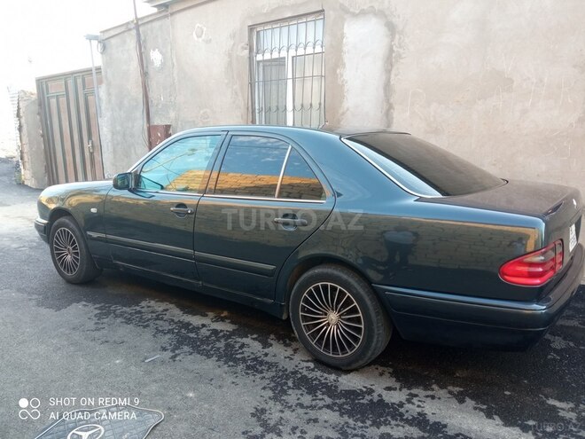 Mercedes E 200 1997, 392,000 km - 2.0 л - Bakı
