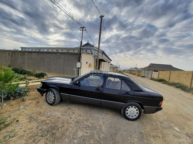 Mercedes 190 1991, 359,000 km - 1.8 л - Şirvan