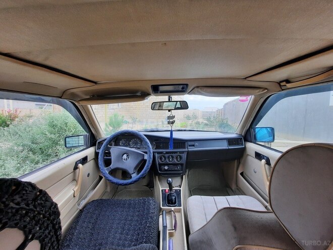 Mercedes 190 1991, 359,000 km - 1.8 л - Şirvan