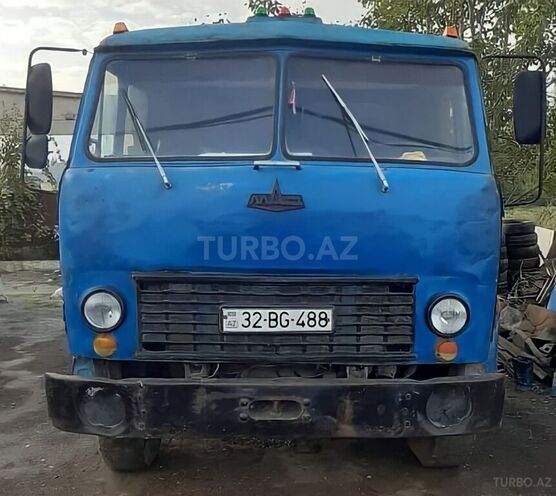 MAZ 5549 1983, 250,000 km - 11.0 l - Bərdə