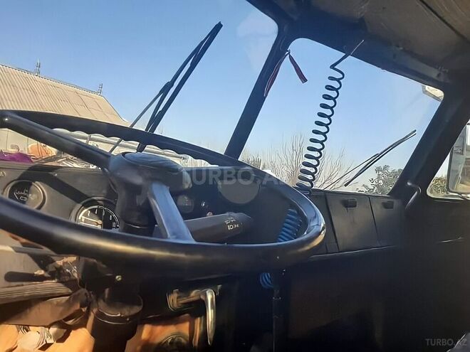 MAZ 5549 1983, 250,000 km - 11.0 l - Bərdə
