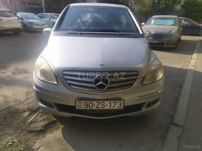 Mercedes B 170 2006, 265,000 km - 1.7 l - Bakı