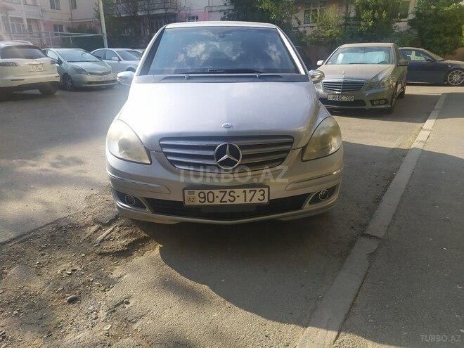 Mercedes B 170 2006, 265,000 km - 1.7 l - Bakı