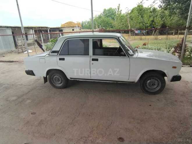 LADA (VAZ) 2107 1996, 175,000 km - 1.6 l - Sabirabad
