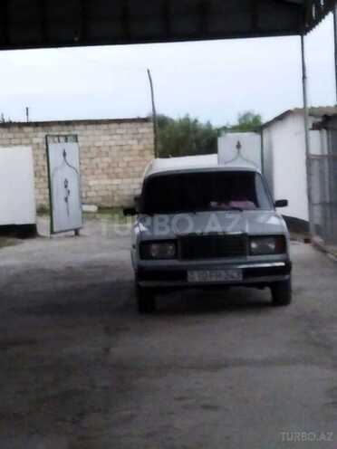 LADA (VAZ) 2107 1996, 175,000 km - 1.6 l - Sabirabad