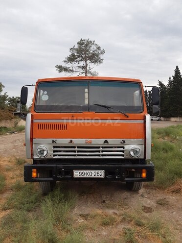 KamAz 5511 1987, 450,000 km - 11.0 l - Salyan