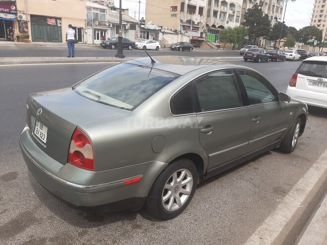 Volkswagen Passat 2002, 195,000 km - 1.8 l - Bakı