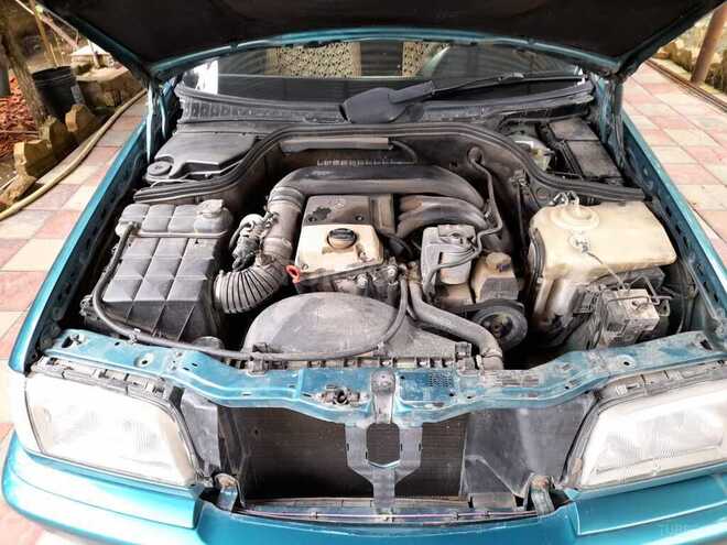 Mercedes C 220 1997, 43,000 km - 2.2 л - Masallı