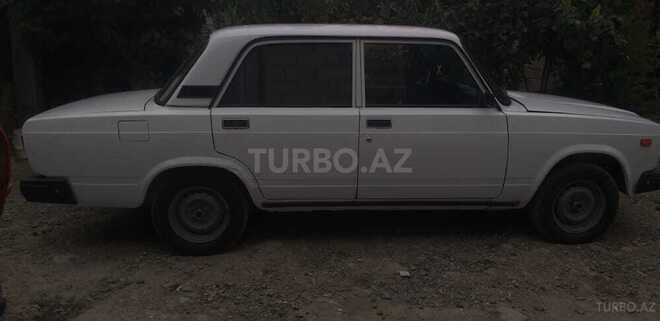 LADA (VAZ) 2107 2005, 85,000 km - 1.6 l - Salyan