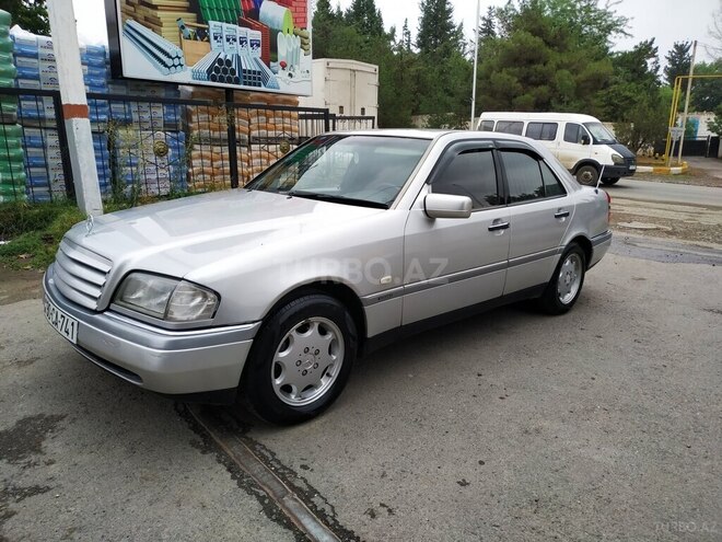 Mercedes C 200 1997, 236,145 km - 2.0 л - Bakı