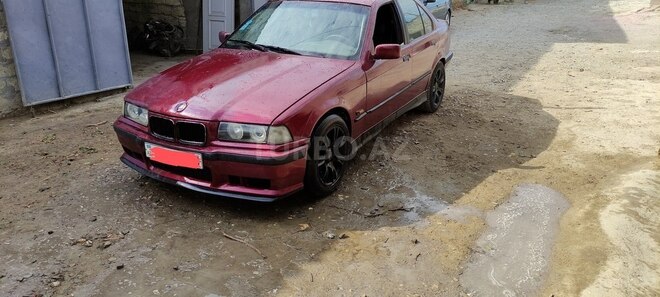 BMW 318 1992, 375,431 km - 1.8 l - Bakı