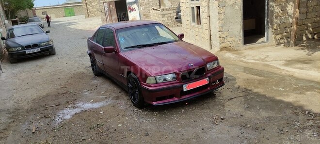 BMW 318 1992, 375,431 km - 1.8 l - Bakı