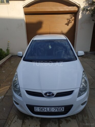 Hyundai i20 2010, 228,000 km - 1.4 l - Bakı