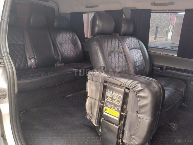 Hyundai H-1 2005, 400,000 km - 2.5 l - Bakı
