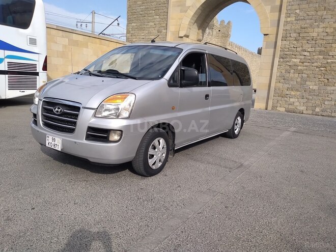 Hyundai H-1 2005, 400,000 km - 2.5 l - Bakı