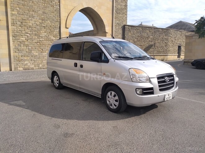 Hyundai H-1 2005, 400,000 km - 2.5 l - Bakı