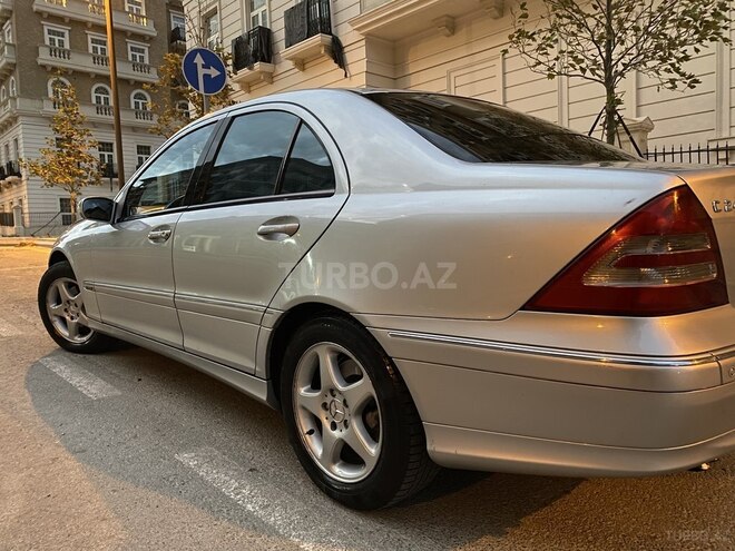 Mercedes C 240 2000, 295,000 km - 2.6 l - Bakı