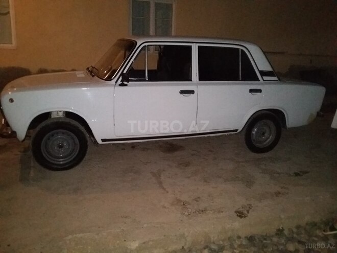 LADA (VAZ) 21011 1991, 212,000 km - 1.6 l - Beyləqan