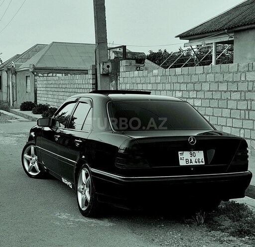 Mercedes C 230 1999, 216,845 km - 2.3 л - Tovuz