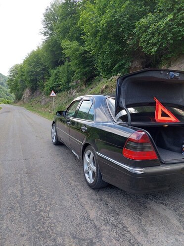 Mercedes C 230 1999, 216,845 km - 2.3 л - Tovuz