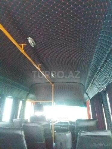Mercedes 208 D 1990, 160,000 km - 2.3 л - Sabirabad