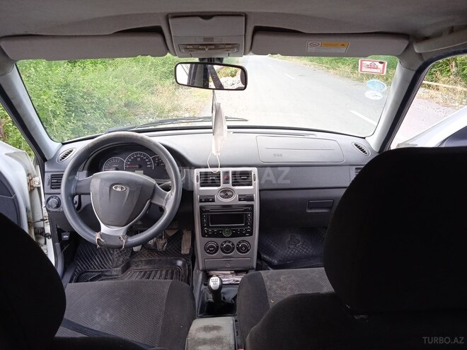 LADA (VAZ) Priora 2013, 330,000 km - 1.6 l - Göyçay