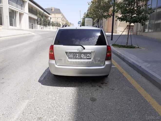 Toyota Corolla 2006, 195,000 km - 1.4 l - Bakı
