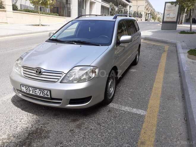 Toyota Corolla 2006, 195,000 km - 1.4 l - Bakı