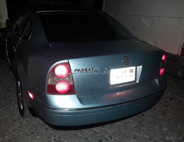 Volkswagen Passat 2003, 337,220 km - 1.8 l - Xaçmaz