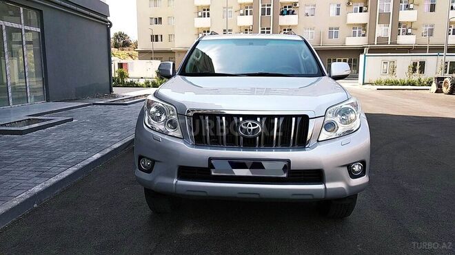 Toyota Prado 2010, 132,000 km - 2.7 l - Bakı