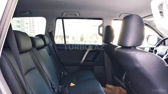 Toyota Prado 2010, 132,000 km - 2.7 l - Bakı